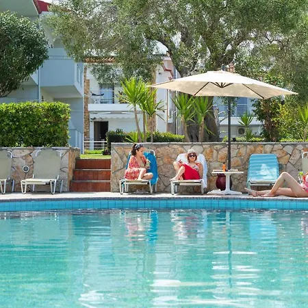 Hotel apartamentowy Nikiforos Village *