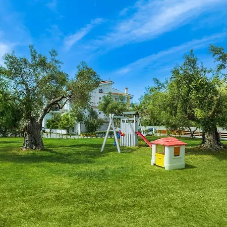 Nikiforos Village Hotel apartamentowy *
