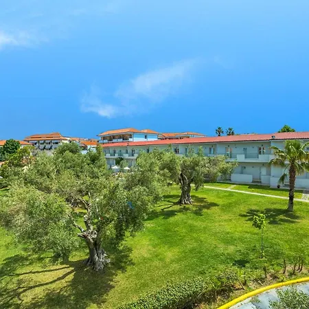 Aparthotel Nikiforos Village *